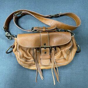 Beautiful Leather Roots Vintage Y2K Cross Body Bag